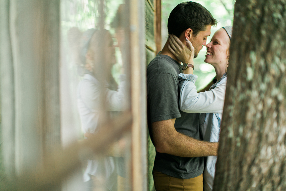 treetop_hideaways_chattanooga_engagement_photography-12