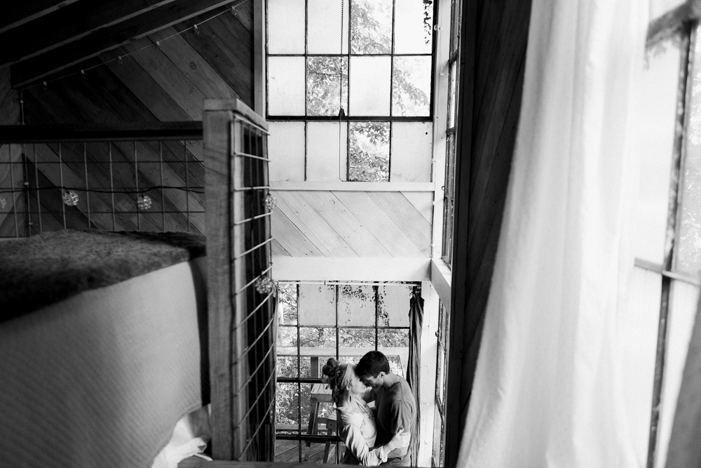 treetop_hideaways_chattanooga_engagement_photography-14