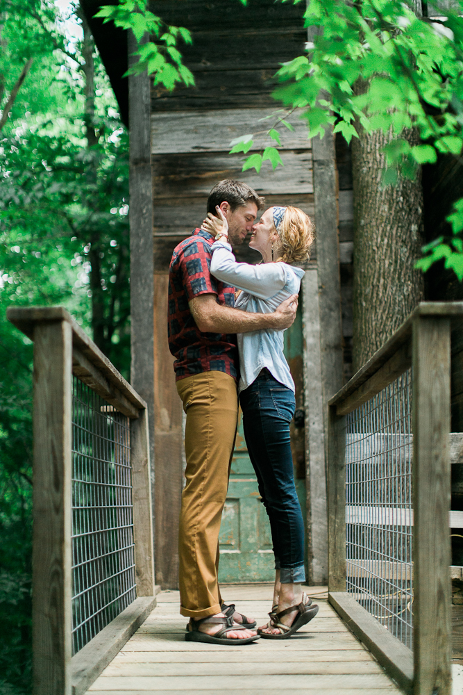 treetop_hideaways_chattanooga_engagement_photography-23