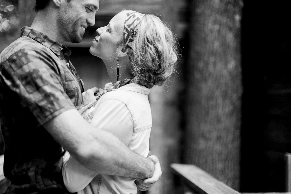 treetop_hideaways_chattanooga_engagement_photography-26