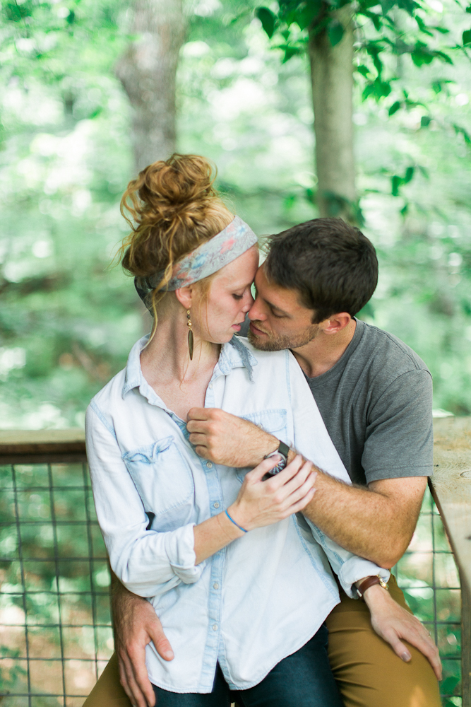 treetop_hideaways_chattanooga_engagement_photography-5