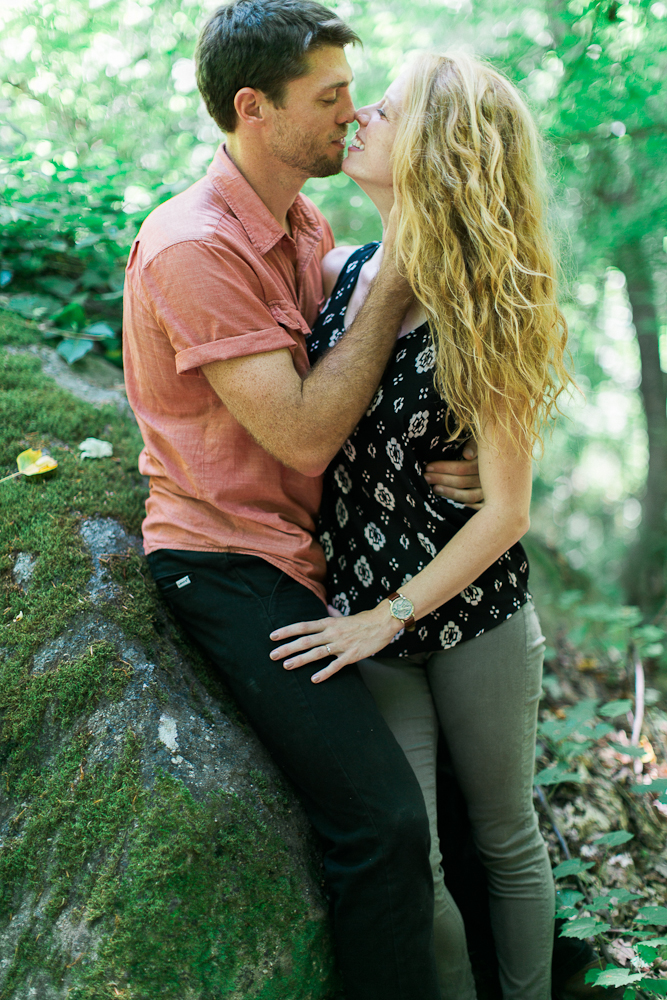 treetop_hideaways_chattanooga_engagement_photography-76