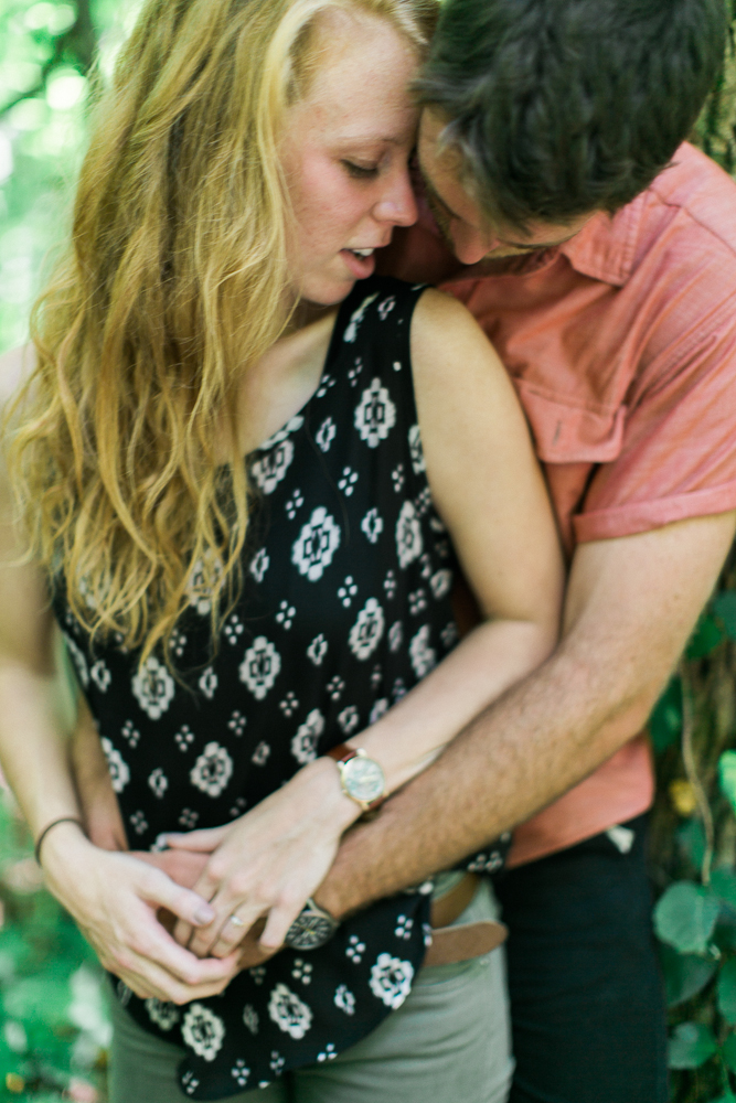 treetop_hideaways_chattanooga_engagement_photography-87