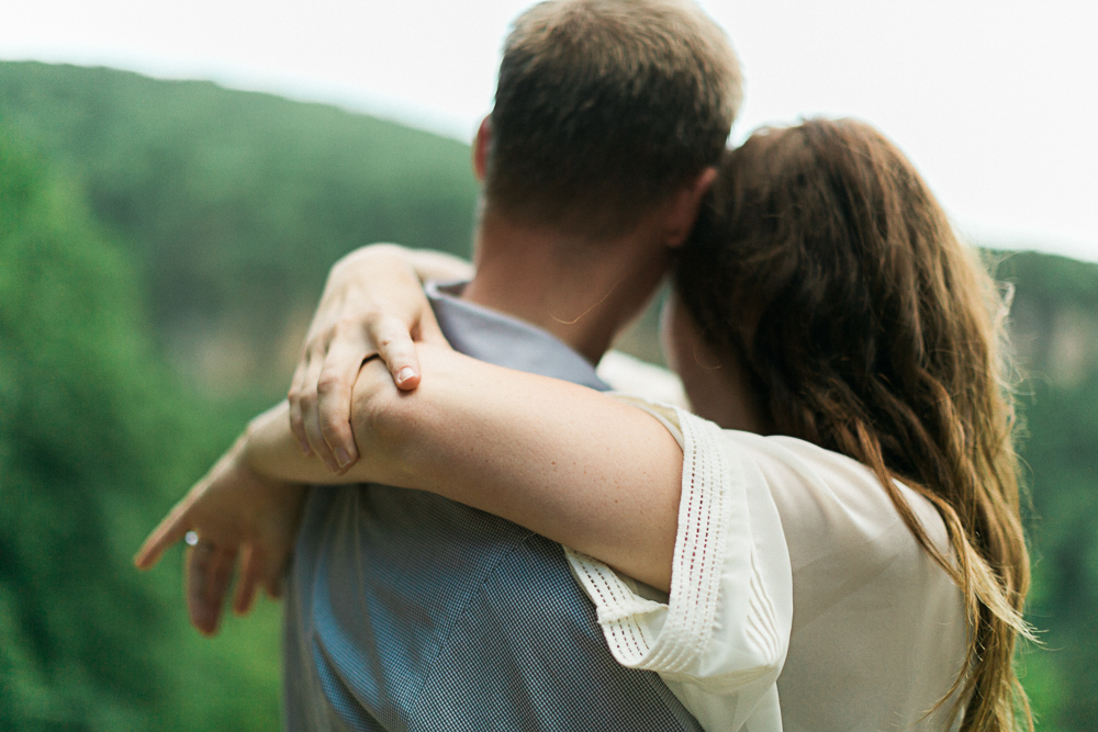 breanne_deaton_signal_mountain_tennessee_engagement_photography-29