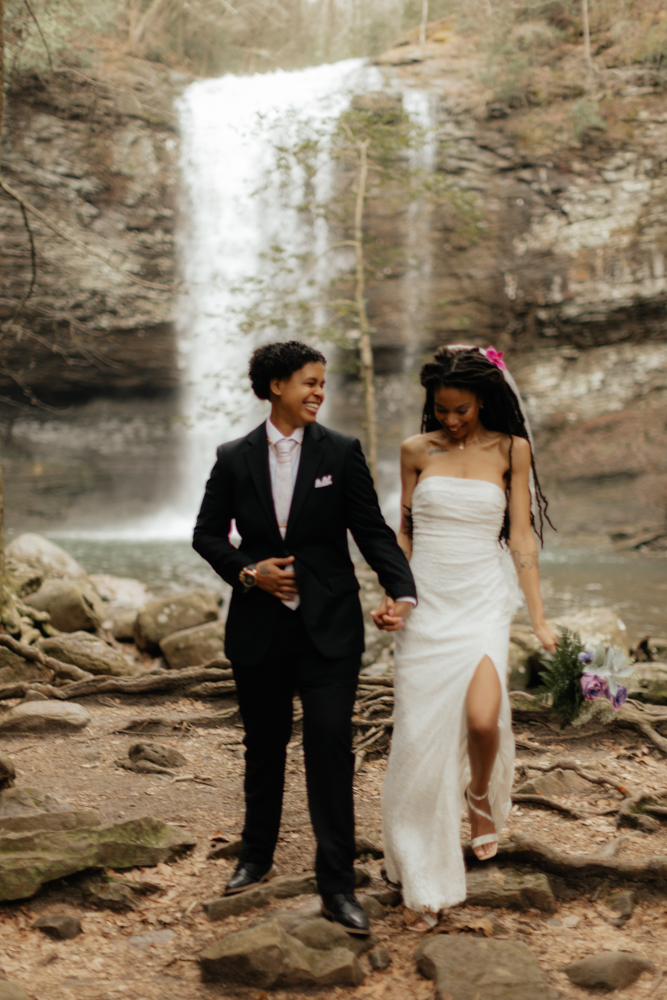 Elope in Georgia - Cloiudland Canyon - Cinderella Wedding Co