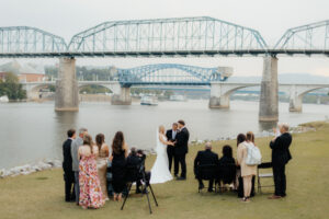Best Outdoor Elopement Locations - Coolidge Park