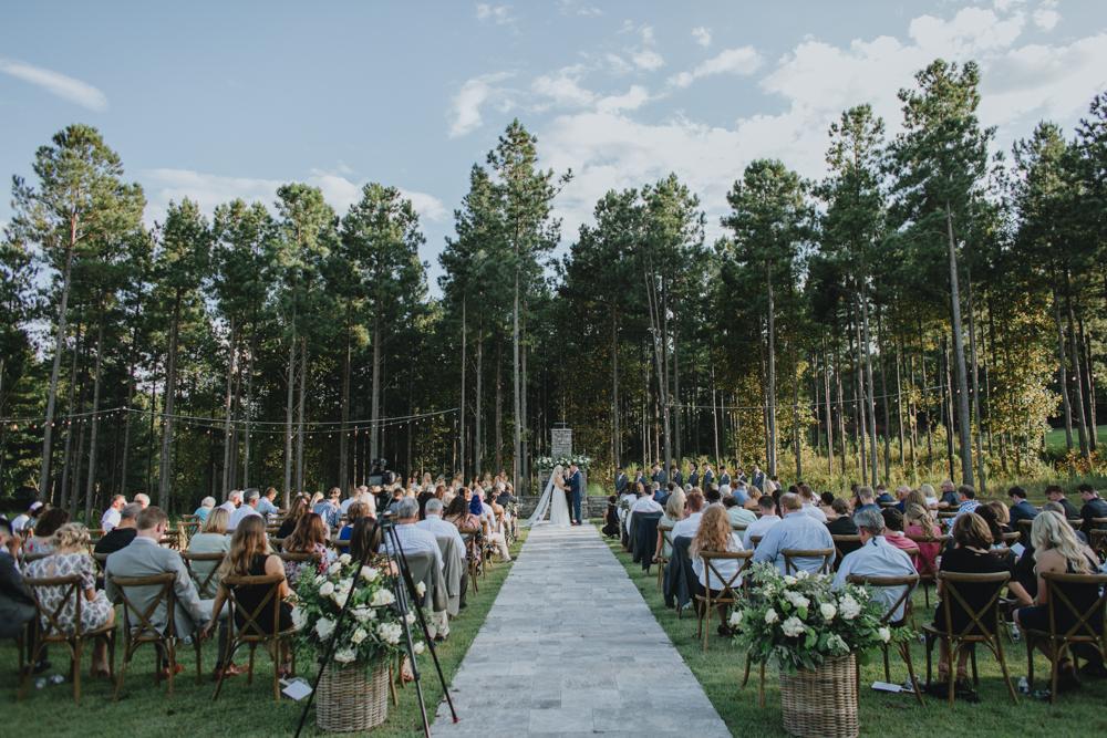 Best Outdoor Scenic Wedding Locations Circle B Venue