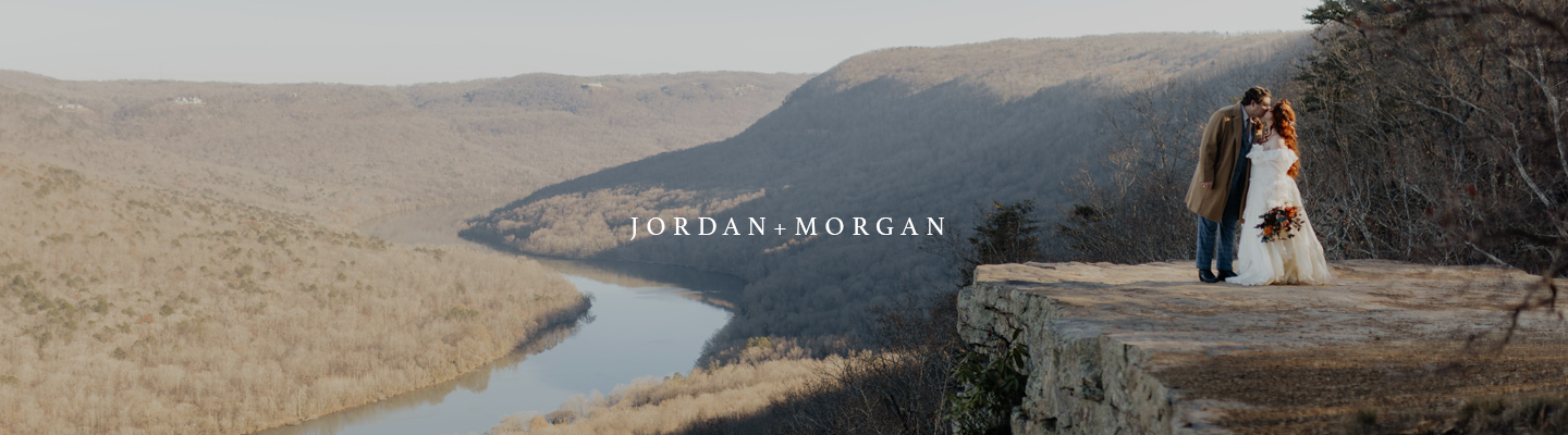 Winter Forest Wedding – Morgan+Jordan