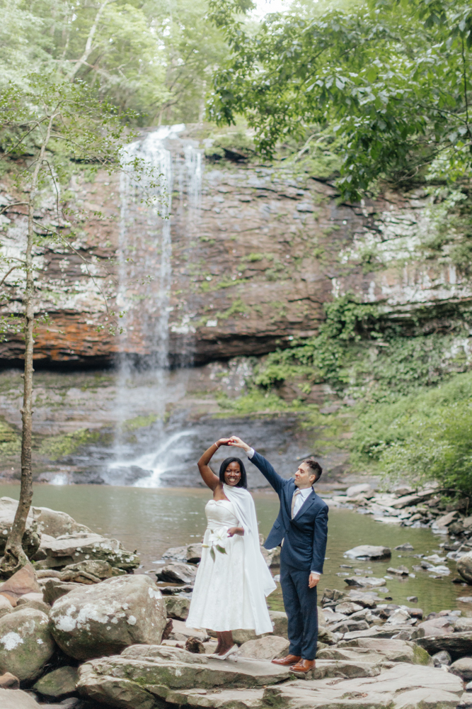 Lookout Mountain Elopement - Plum Nelly Overlook
